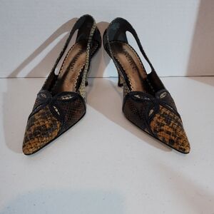 J. Renee Reptile Cut Out Pumps With Kitten Heels Size 7.5